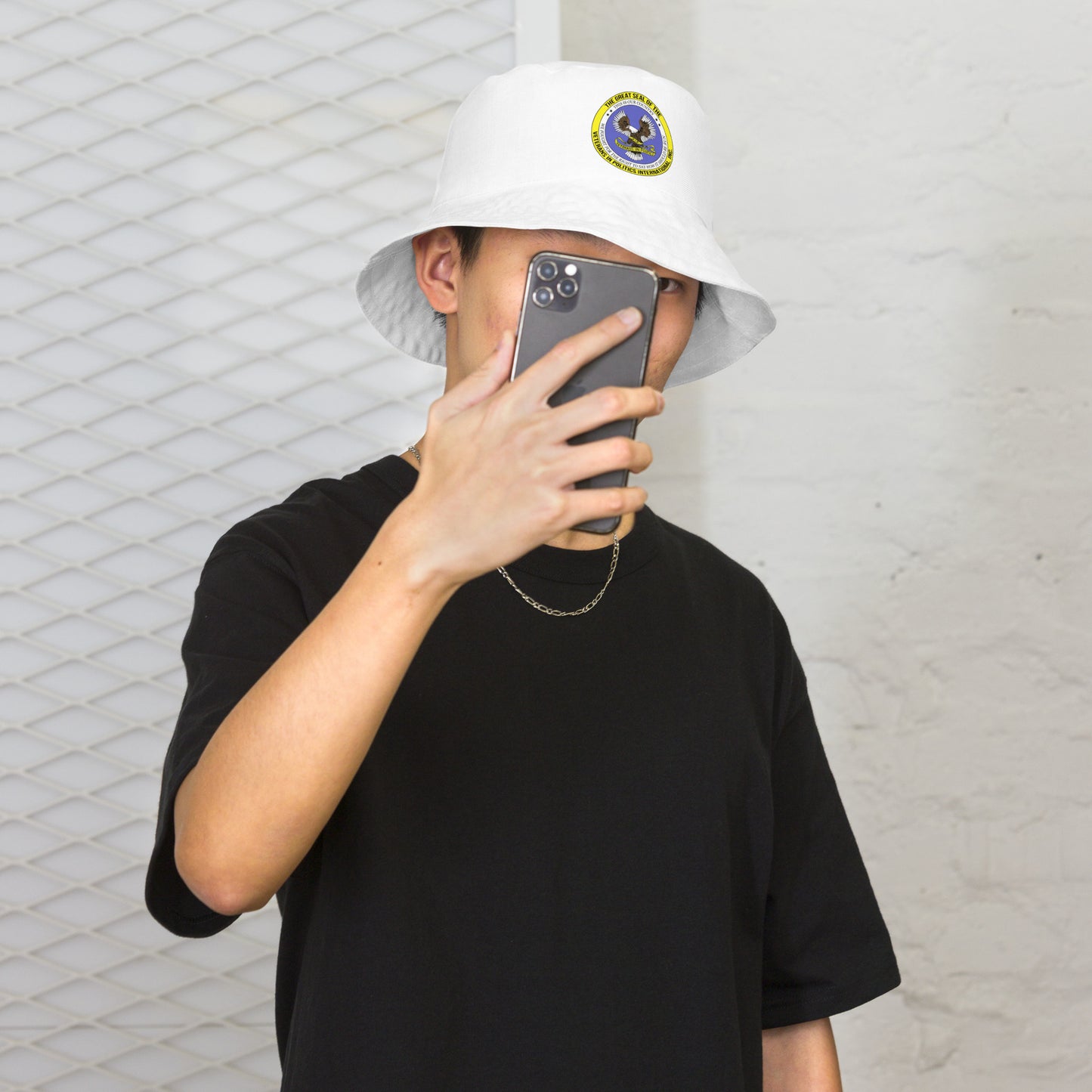 Reversible bucket hat